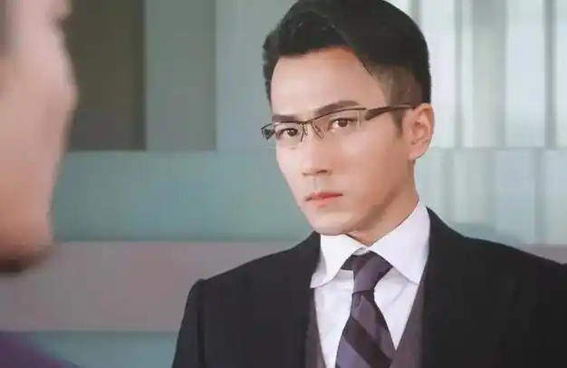 刘恺威小糯米再合体,跟家人穿亲子鞋,9岁小糯米长腿吸睛像妈妈