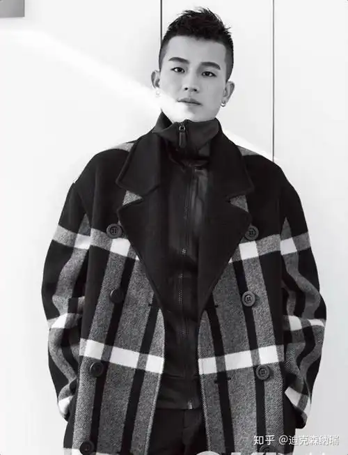 发型对于一个人气质的改变到底有多大作用?