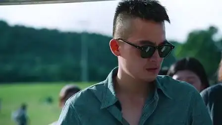 黑白禁区 :欧豪昏迷八年醒来后,已经不会用支付宝了