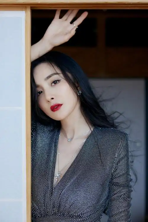 杨幂2020腾讯娱乐白皮书