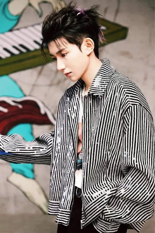 摄影师分享王源明日创作计划造型图