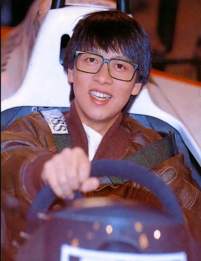 被音乐教父李宗盛看衰,王杰至交亚洲第一男高音张雨生的人生顺逆