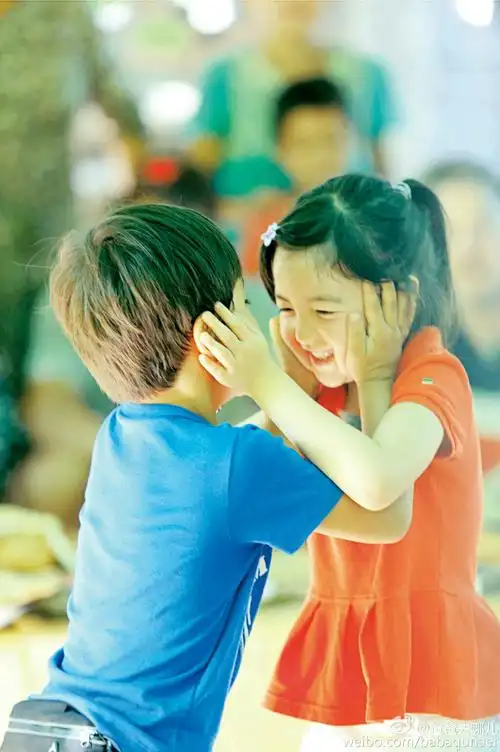 青梅竹马两小无猜