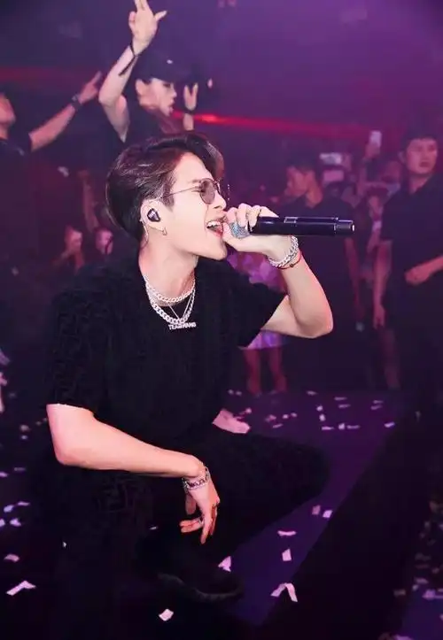 王嘉尔澳门演唱会时间,地点