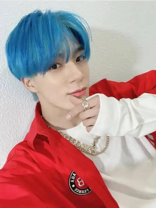 自认为的南韩男团四代神颜