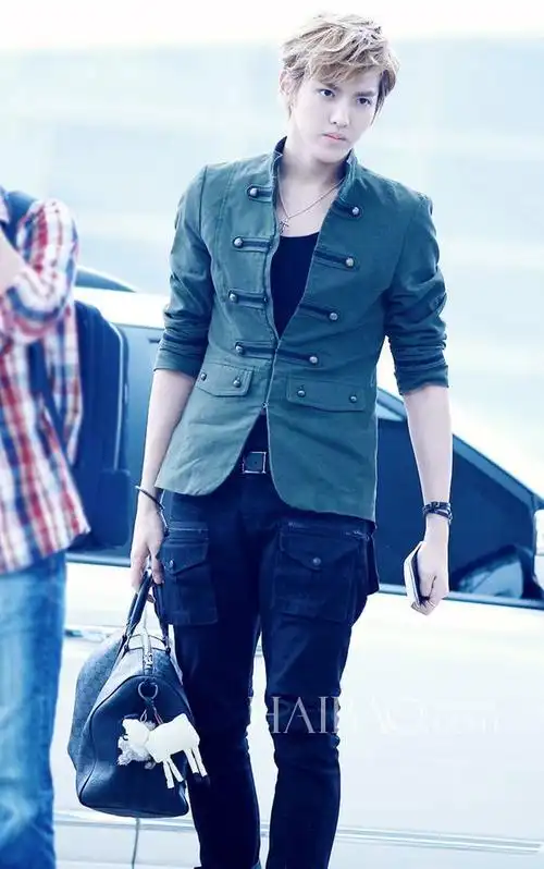 吴亦凡2013年9月7日机场街拍