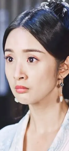 林依晨,小女花不弃