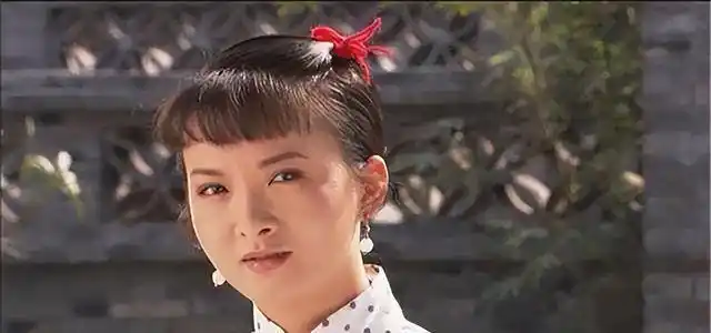 《大宅门》幕后故事:导演被威胁,陈宝国卖掉房,蒋雯丽不听话|郭宝昌