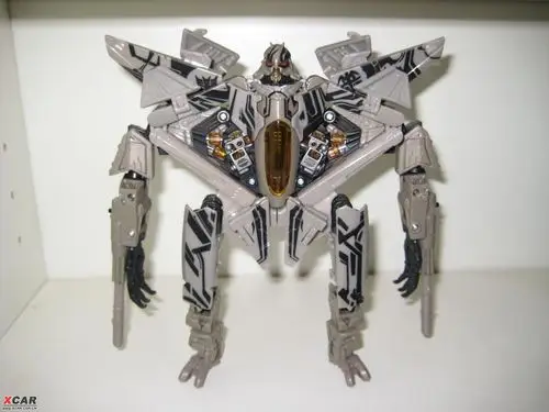 前天购买的正版孩之宝3级电影版变形金刚2——"红蜘蛛"玩具!精华