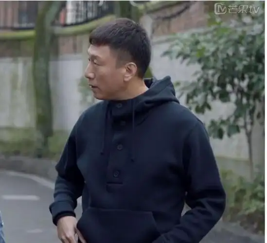 支持国产ubw好先生孙红雷同款衣服男装休闲连帽卫衣外套带帽套头