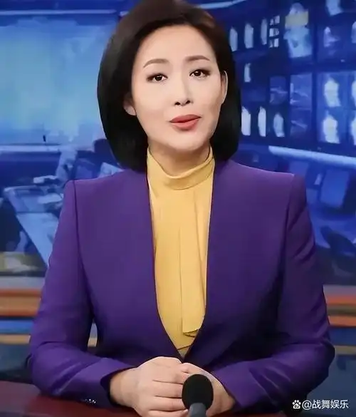 央视主播郑丽:从老师转型主持人,老公是圈外人,低调踏实