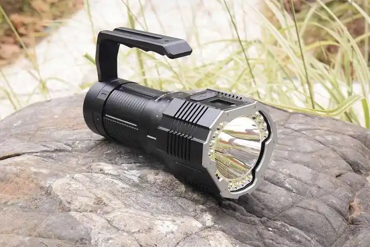 菲尼克斯fenix lr60r智能屏机械调光手电体验_搜索救援_设计_锂电池