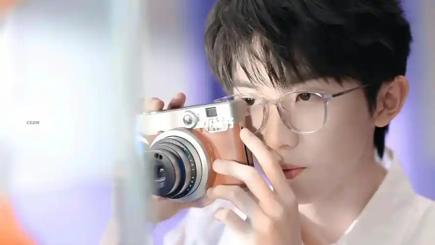 太帅了吧cr:balloonsea/村上的猫 01#马嘉祺  #时代少年团代言