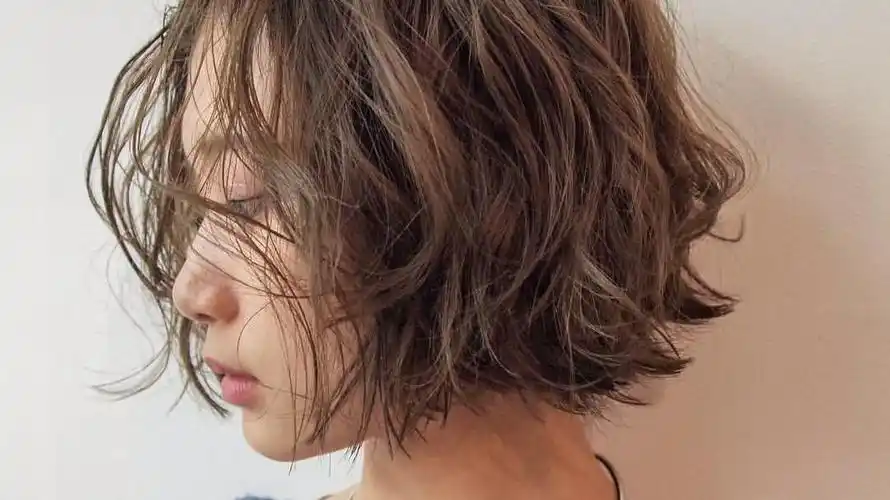 这样的短发,今年很流行