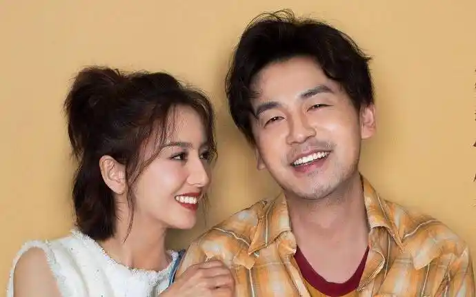 雷佳音老婆晒合照雷佳音佟丽娅传出绯闻是怎么回事