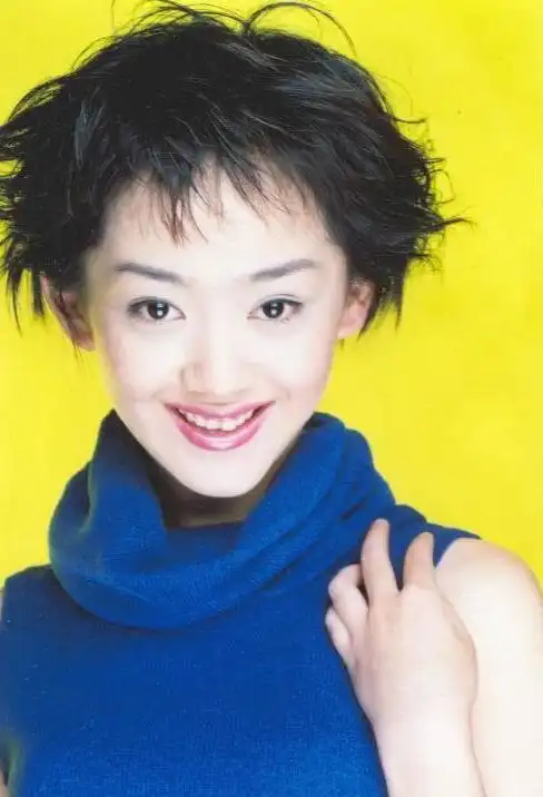 万千主持人秋林凤凰卫视一大当家节目的《完全时尚手册》的主持人李辉