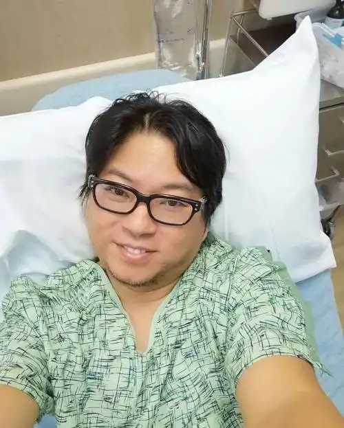 对儿女实行放养式教育,与前夫离婚无所谓,高晓松母亲的潇洒人生