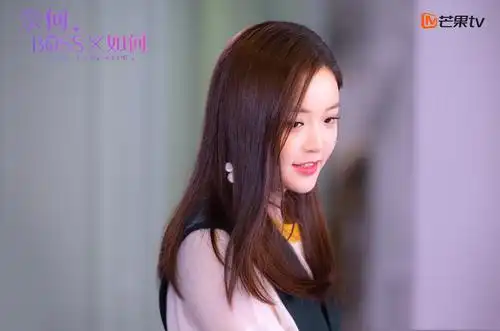 糖果少女金雯昕今年夏天最甜女演员出现了