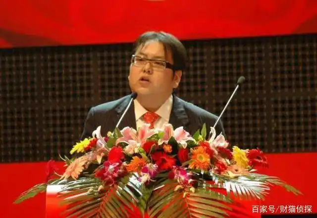 在李海仓遭遇枪杀去世之后,公司普遍认为六叔李文杰,五叔李天虎这些有