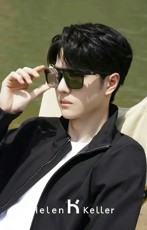 王一博代言海伦凯勒眼镜##王一博