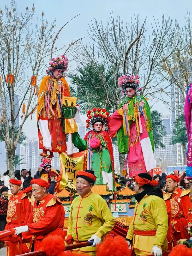 9899  中国社火看山西 ,山西社火看清徐. 愿古老的铁棍 - 抖音