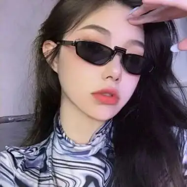 头像女霸气冷酷无情真人女生挡脸-女生头像 - 壁纸之家