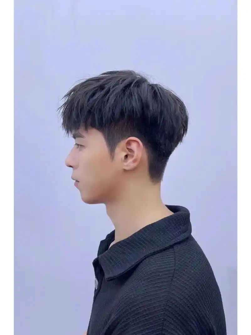 摩根碎盖 男神发型推荐 2023新款最火最热发型推荐 男士摩根烫碎盖