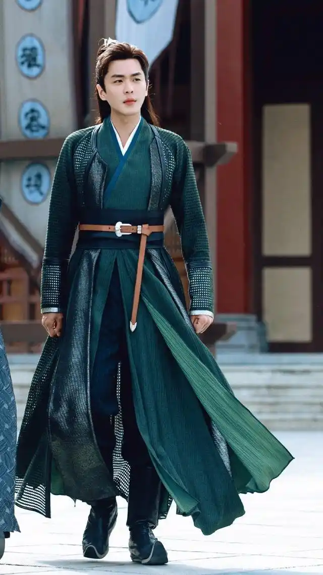 唐艺昕承认怀孕,张若昀要当爸爸了