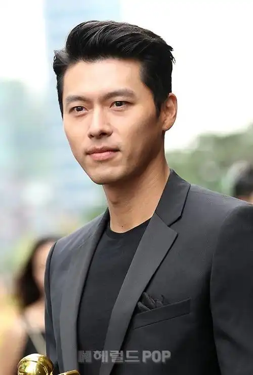 玄彬最新活动照曝光名品外貌狙击女心组图4