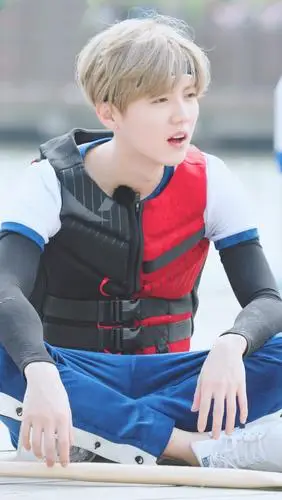 鹿晗# 奔跑吧兄弟.