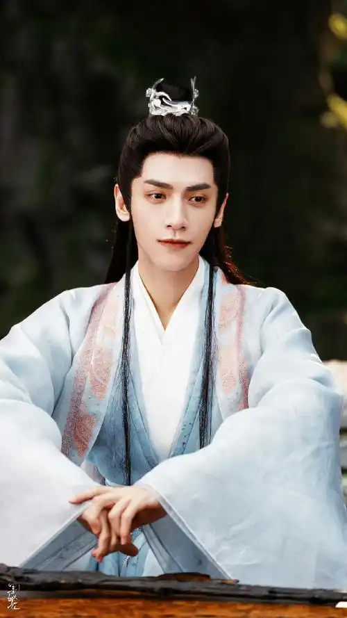 罗云熙白鹿长月烬明神魔剧照