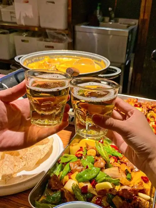 夜宵必打卡,下班深夜好去处～每次熬夜加班后和朋友喝酒都来哈哈哈哈!