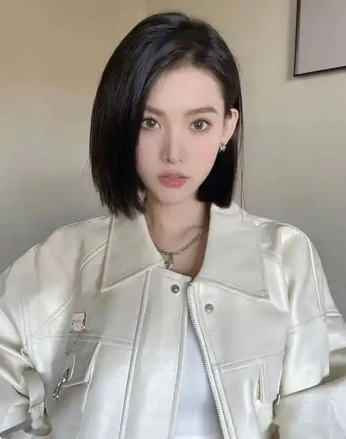 "超a短发 "…_中国_发型_形象