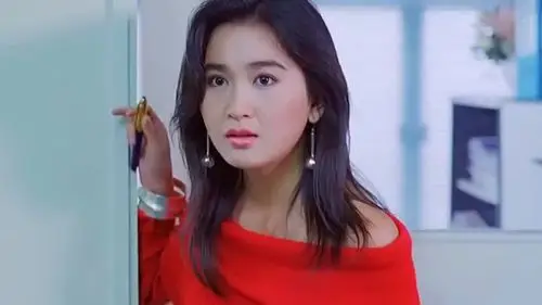 年轻的温碧霞太美了,乍一眼还没认出来