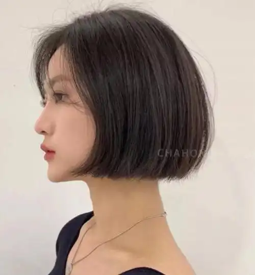 最新韩式发型短发齐耳,女生剪简直可爱到家了