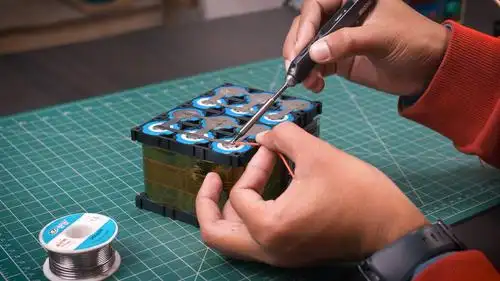 自己动手组装12v锂电池,再也不怕被无良商家忽悠了