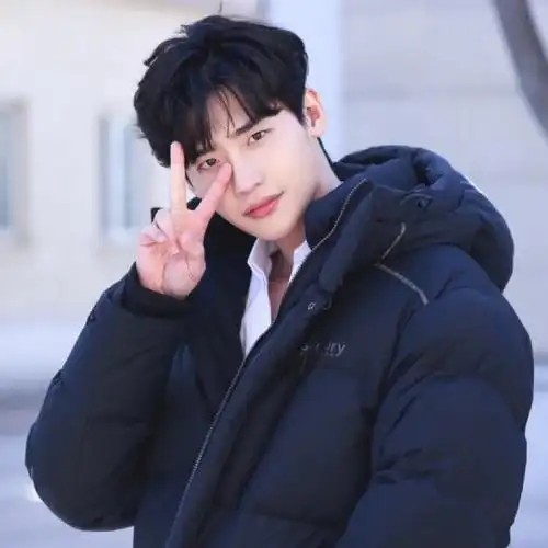 人间理想型-李钟硕身高186处女座79#李钟硕