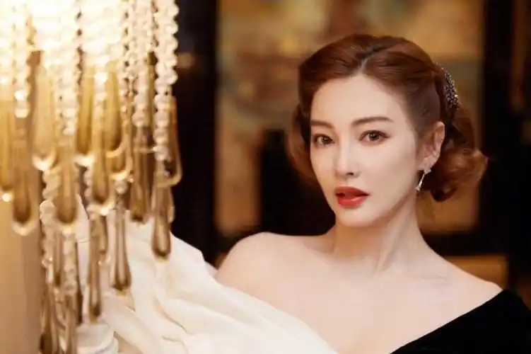 张雨绮个人资料简介36岁张雨绮疑又换新男友