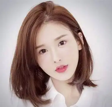 女生甜美减龄短发发型图片  气质短发图片