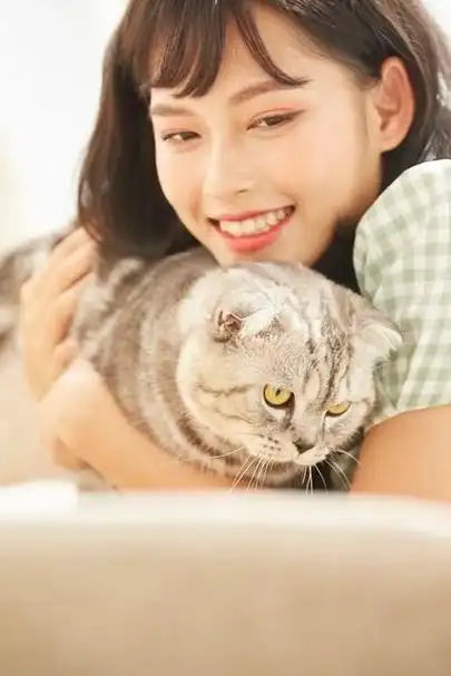 "哈喽大家好,我是你们的好朋友,宠物达人奇趣喵喵酱.