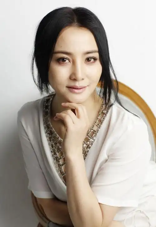 长得美演技好不结婚无绯闻,追求自由简单生活|陶红|陶虹|傻春|实力派