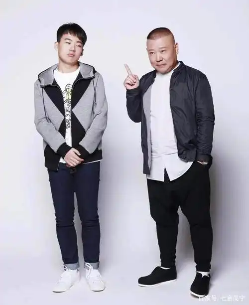 父子情|郭德纲与郭麒麟 藏于心的爱换来的骄傲