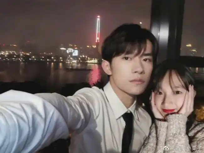 易烊千玺女友曝光细思极恐