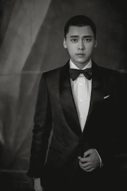 李易峰绅士风寸头写真图片