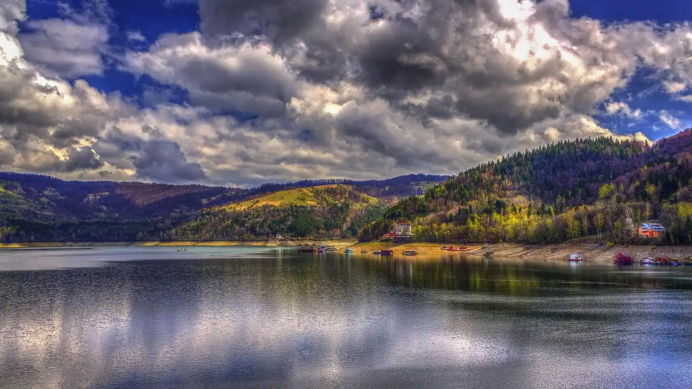 旅行中的风景高清电脑桌面壁纸