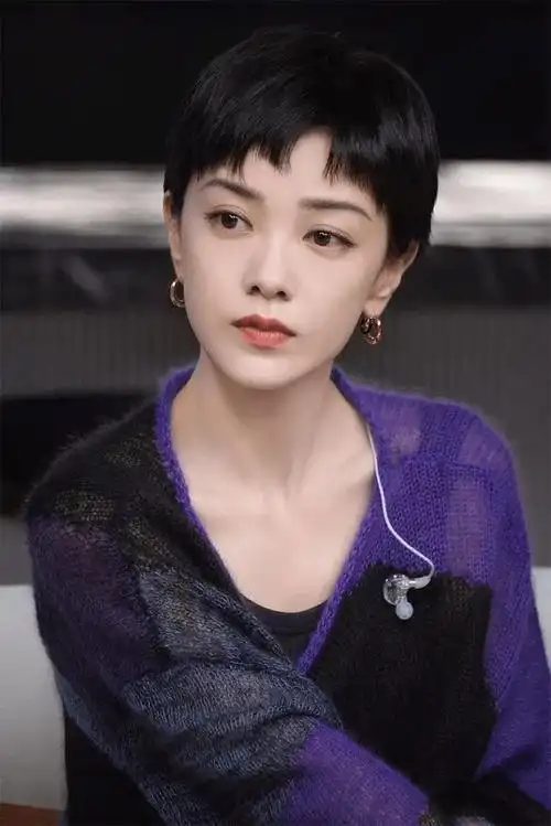 郭采洁男友被指撩女生还引诱吸毒网友晒聊天记录怒斥他做个人