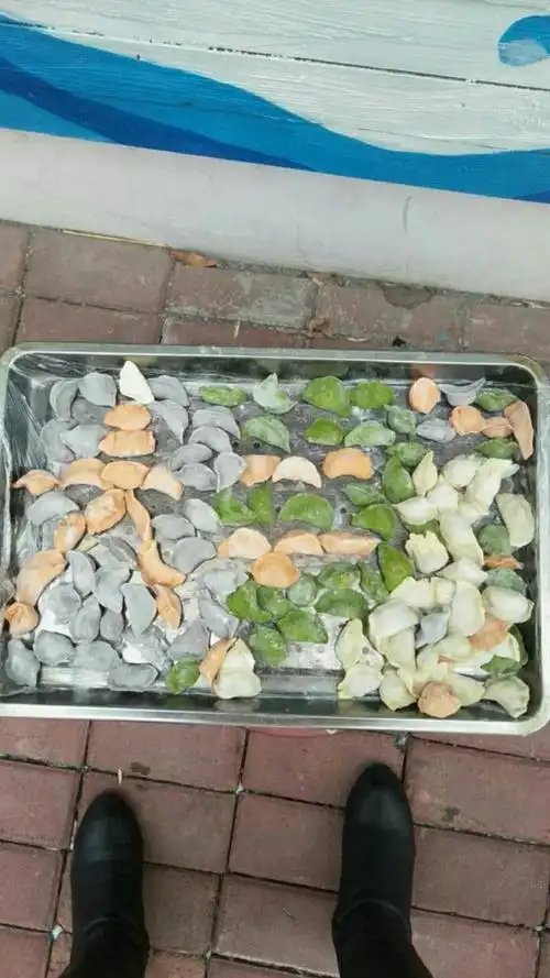 猜猜我们用饺子摆的什么字