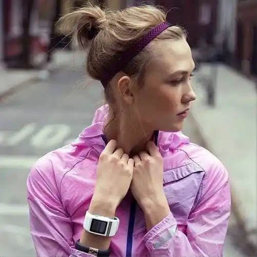 适合运动健身的发型盘点,利落又好看_头发