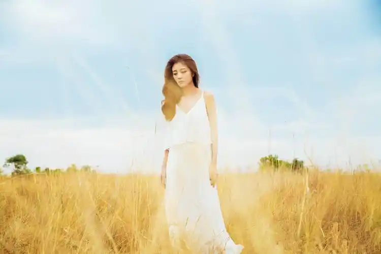 美女明星 安以轩