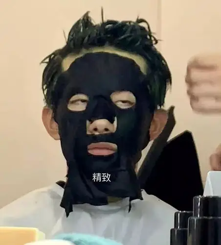 或许你也想吐槽亲爱的热爱的造型师的服装搭配吗